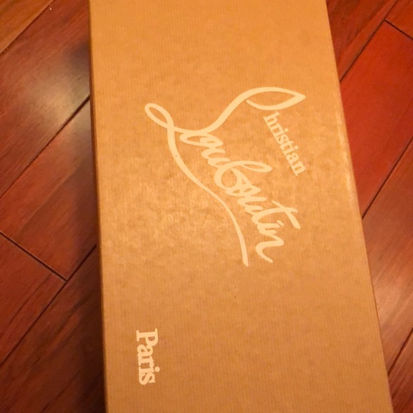 Flats - Picture 5 of 5